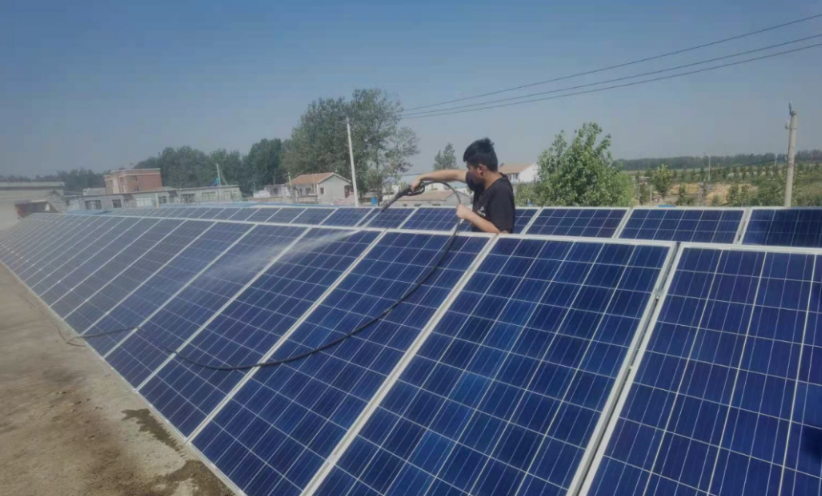 “保姆式”托管后村里的光伏電站發電量更大(圖1)